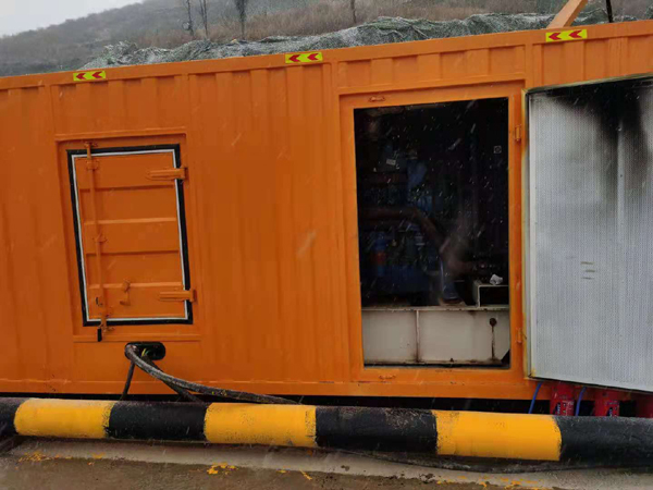 叶集发电机出租 柴油发电机组电压低报警怎么办?
